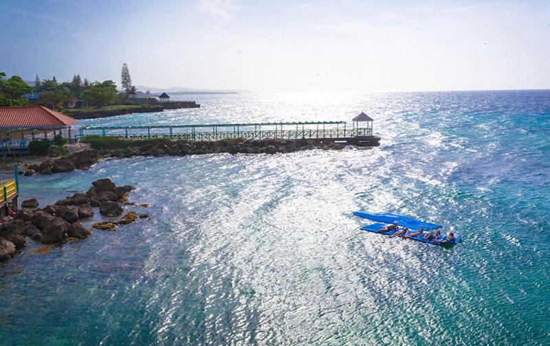 Franklyn D Resort & Spa All Inclusive Runaway Bay Exterior photo