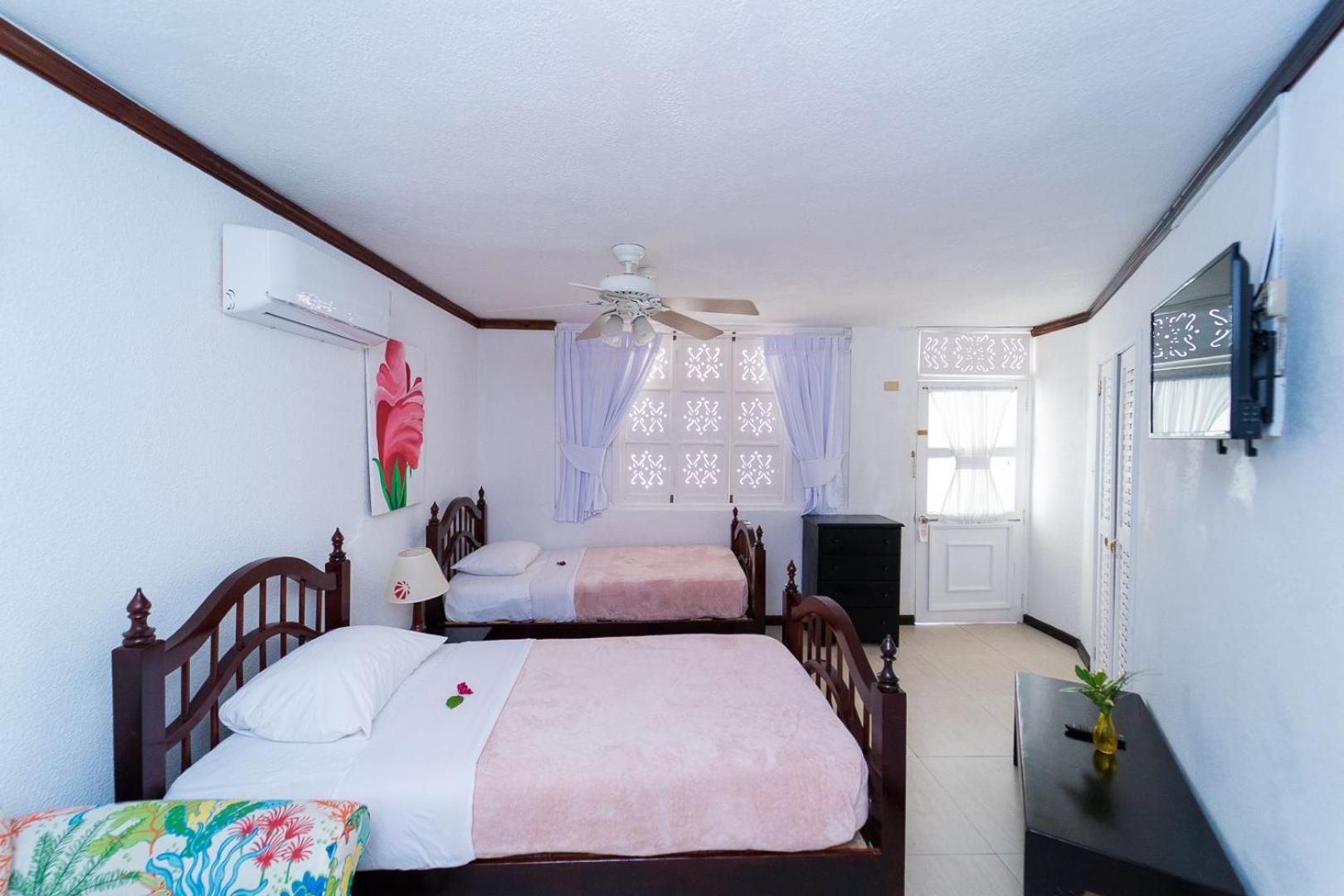 Franklyn D Resort & Spa All Inclusive Runaway Bay Exterior photo