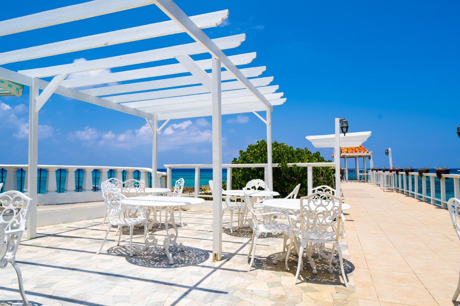 Franklyn D Resort & Spa All Inclusive Runaway Bay Exterior photo