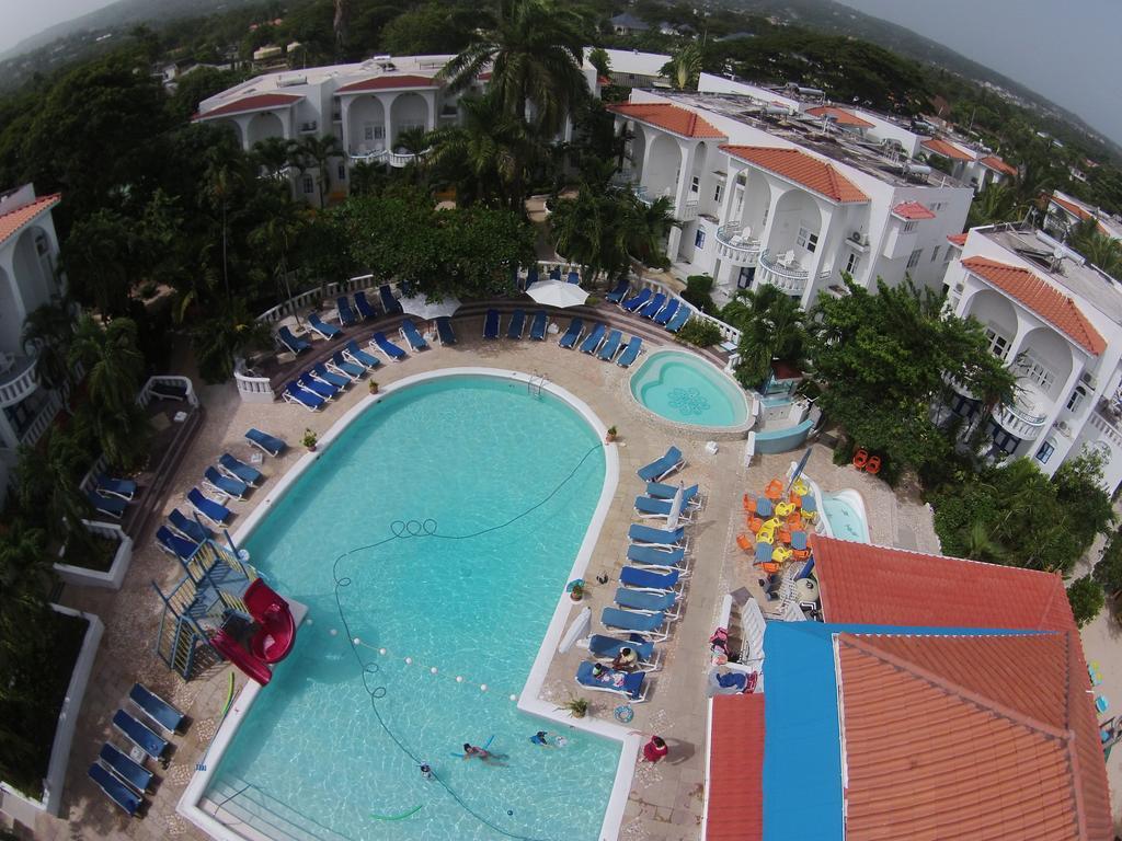 Franklyn D Resort & Spa All Inclusive Runaway Bay Exterior photo